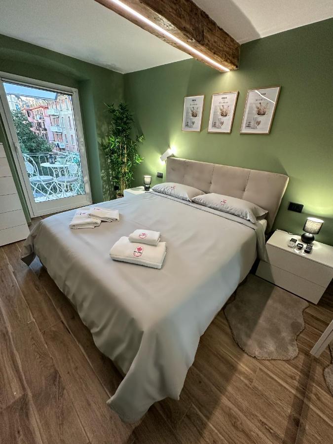 Bel Fiore Deluxe Apartment เจนัว ภายนอก รูปภาพ