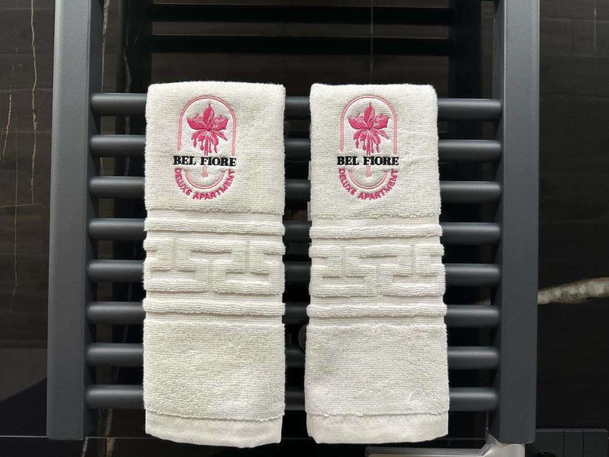 Bel Fiore Deluxe Apartment เจนัว ภายนอก รูปภาพ